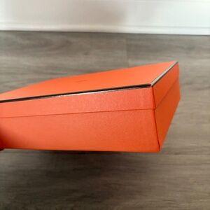 Hermes Box